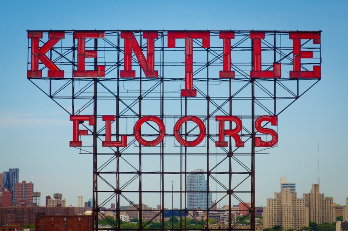 kentile-floors-sign-photo